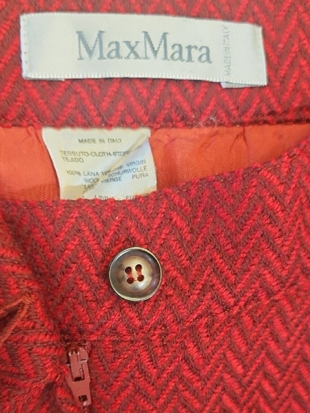 Vintage MaxMara Mainline Red Virgin Wool Blazer & Skirt Suit Size 6 - Picture 14 of 16